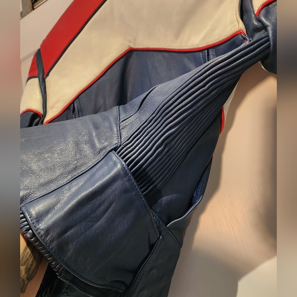 Vintage Vetter motorcycle leather jacket - Picture 11 of 12